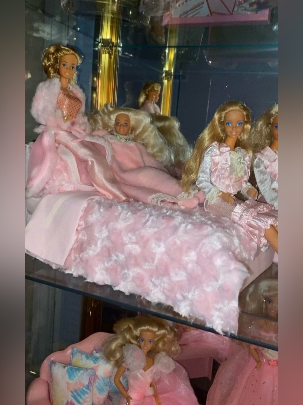 Barbie Large Pink Plush Chiffon Soft Rose Bedding